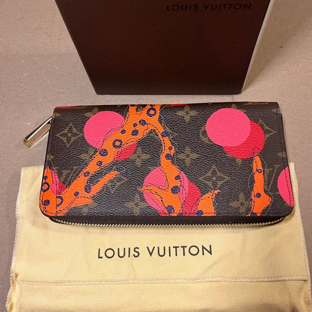 Authentic Louis Vuitton Monogram Ramages Zippy Wallet